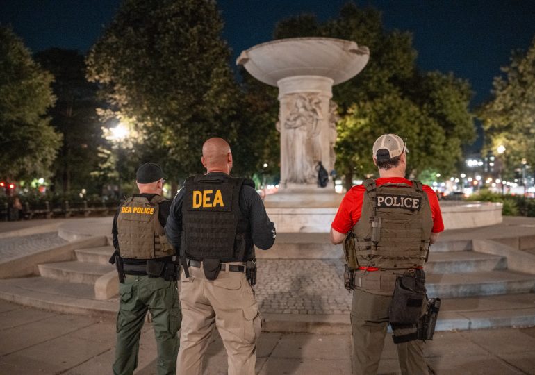 Trump Took Over the D.C. Police. He Can’t Do It In Other Cities, Legal Experts Say