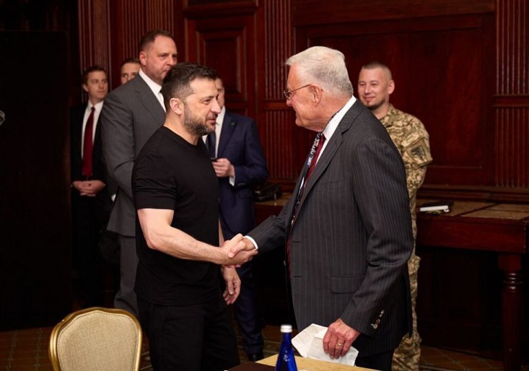 Zelensky Arriving at White House With EU Leaders For Historic Meeting With Trump