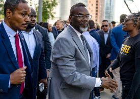 Chicago Mayor Orders City to Counter Trump Troop Deployment