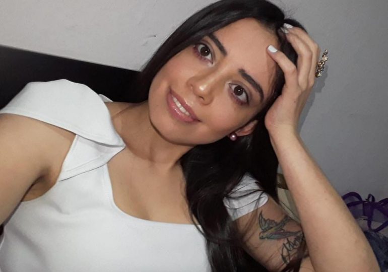 Professor, 30, killed by swarm of bees that repeatedly stung her until she had a heart attack after disturbing hive