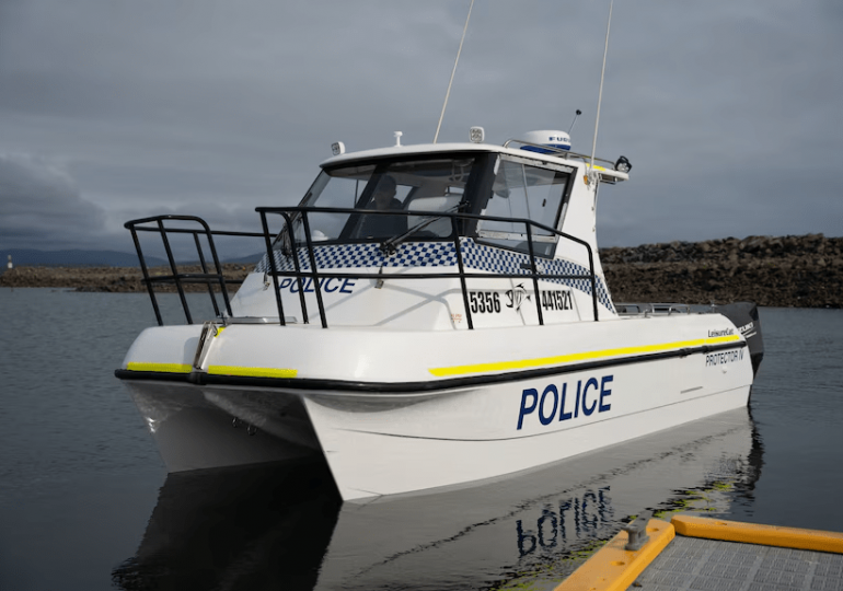 Mystery as plane VANISHES mid-air above ocean as major search underway near Tasmania