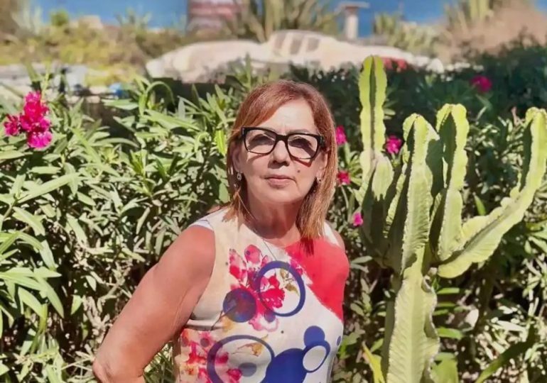 Two killed including school cook, 62, after eating poisonous guacamole as 2 children recover in hospital