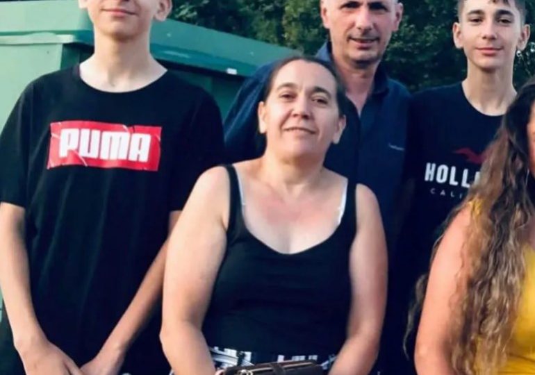 UK family-of-four including twins, 20, killed in head-on car crash in Portugal hours after renting car from airport