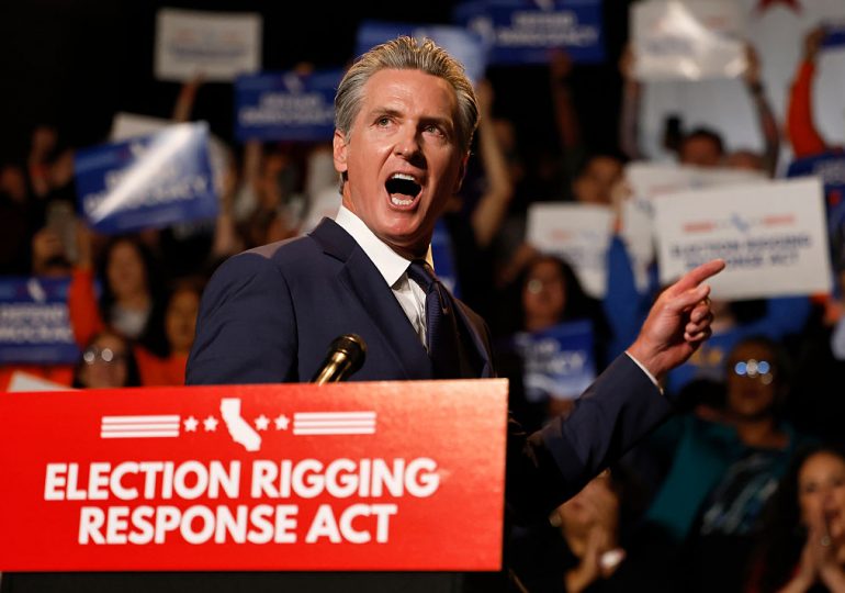 Texas Democrats to Return as California Prepares Counter-Redistricting