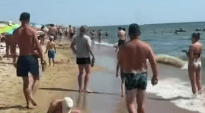 At least three swimmers dead after being blown up by SEA MINES drifting into tourist beaches in Ukraine