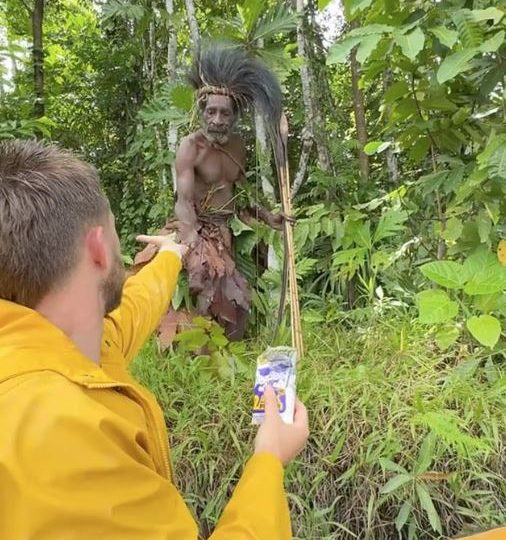 Who is Dara Tah? Irish YouTube star slammed for shock ‘cannibal feeding’ stunt