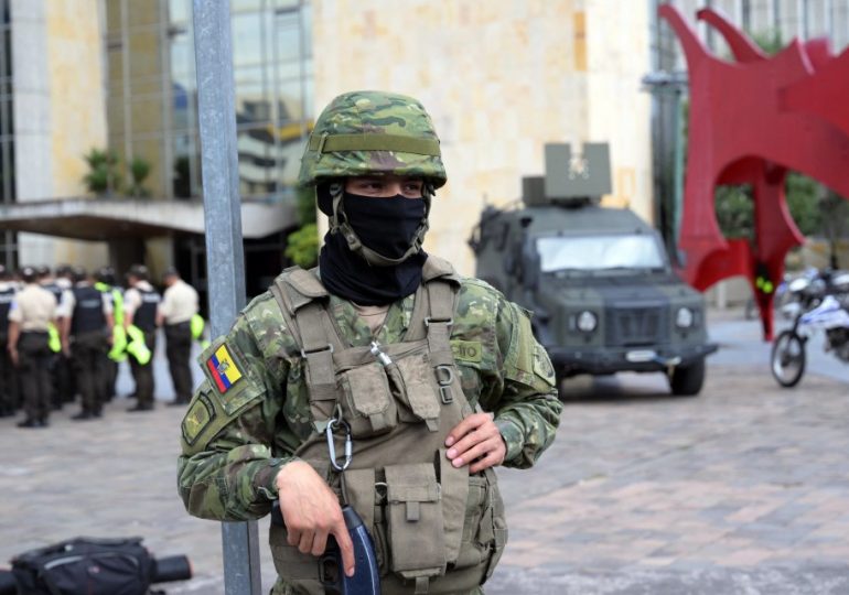 At least 8 killed in nightclub shootout in Ecuador after armed thugs swarmed venue on motorbikes before opening fire