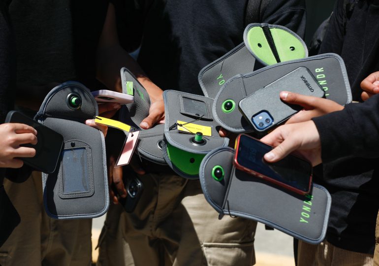 Inside the Parent-Led Movement For Phone-Free Schools