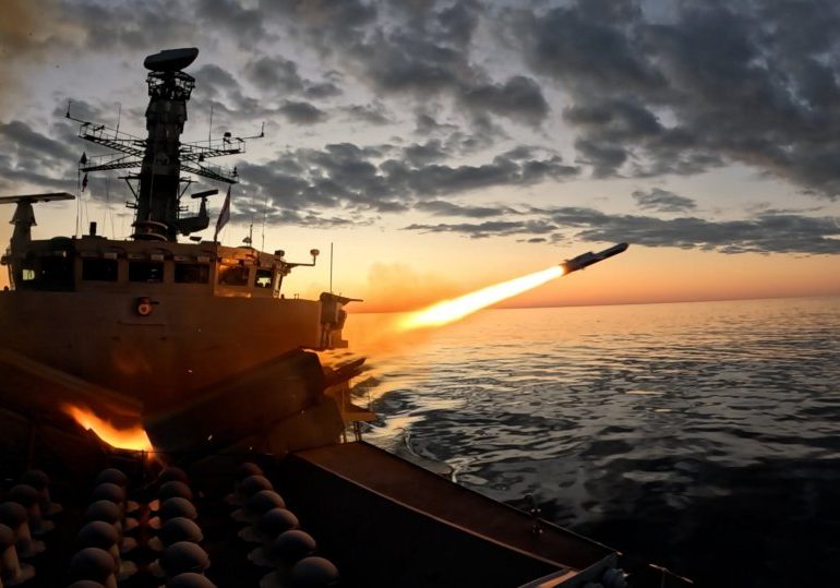 Watch moment Royal Navy warship fires supersonic shipbuster missile on Putin’s doorstep in message to Russia