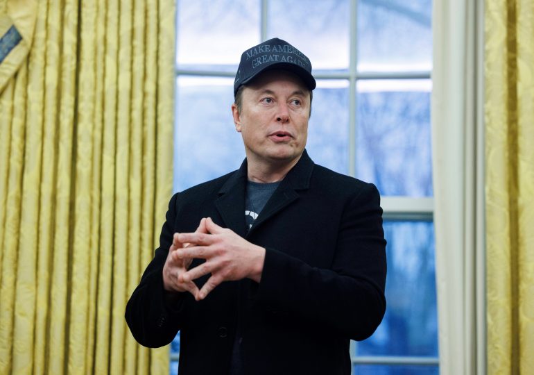 U.K. Prime Minister Urged to Consider Sanctions on Elon Musk After ‘Dangerous Remarks’ at Anti-Migrant Rally