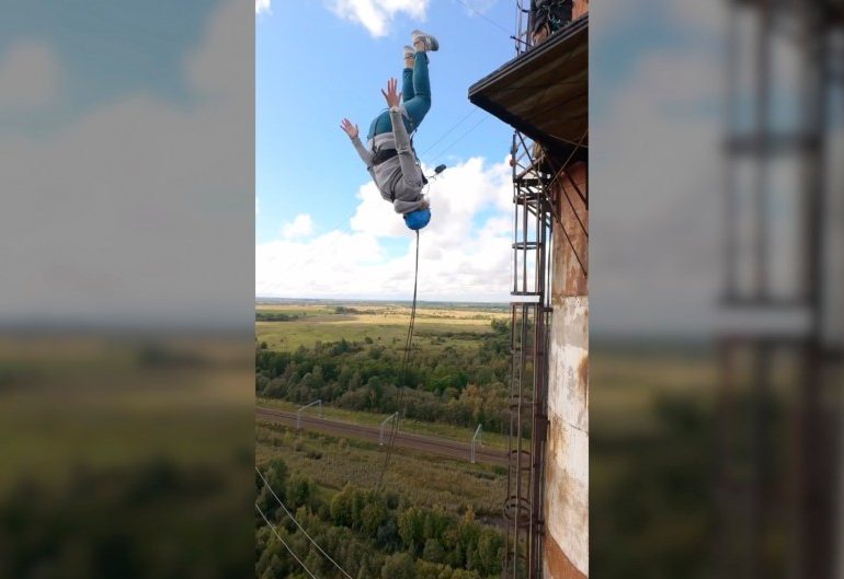 Mum-of-two plunges 290ft to her death in front of horrified son while taking selfie to celebrate bungee jump