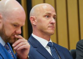 Pilot tried to cut off plane engine midair after taking mushrooms leaving him ‘unable to perceive reality’