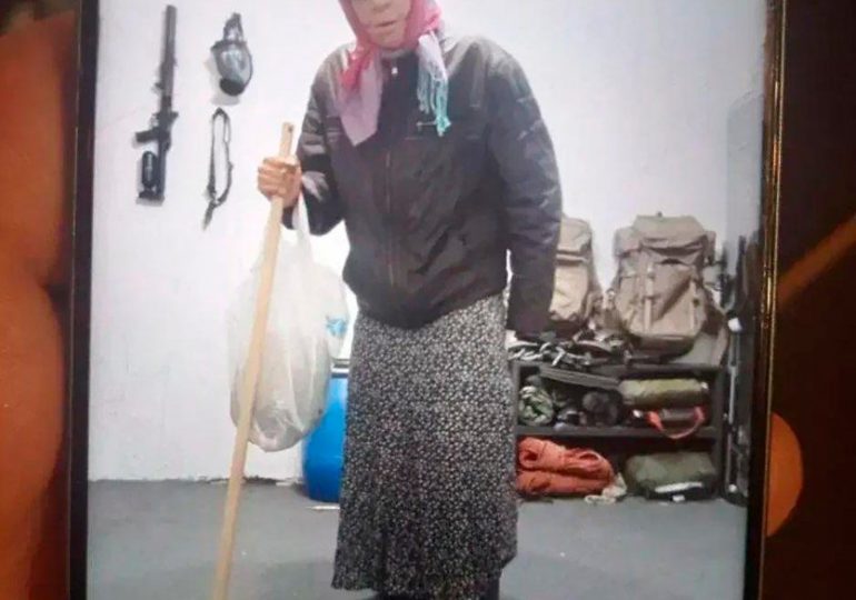 Moment Russian granny is arrested after ‘trying to bomb defence boss… except she turns out to be 19yo Ukrainian man’