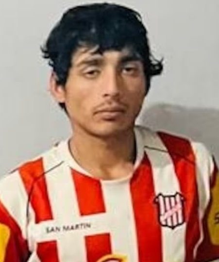 ‘Dead’ man shows up at his own funeral – with an obvious two-word message for stunned mourners