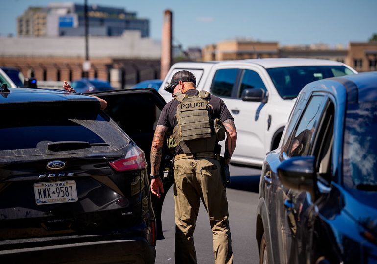 Trump Threatens to ‘Federalize’ D.C. If Police Don’t Cooperate With ICE