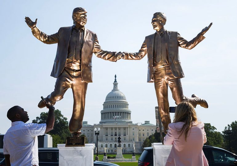 New Statue of Trump and Epstein Appears Outside U.S. Capitol in D.C. Mirroring Other Acts of Protest