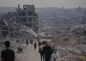 Palestinians Return to Devastation as Trump Heads to Israel With Hopes to Meet Hostages