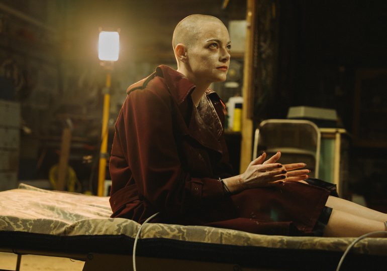 Breaking Down the Comically Bleak Ending of Yorgos Lanthimos’ Bugonia