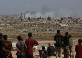 Israeli Bombing Continues in Gaza Despite Trump’s Call for Pause to Allow Talks 