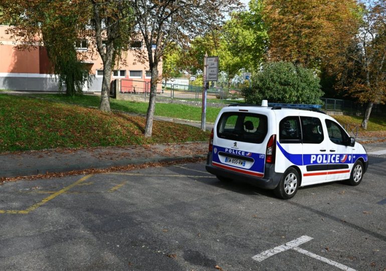 Girl, 9, found hanged after being bullied over her weight and leaving heartbreaking note to grieving parents