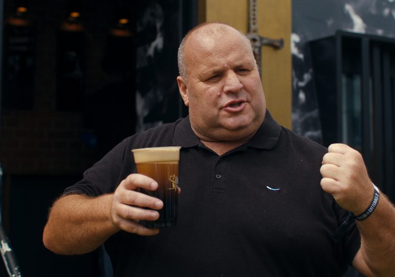 Brit Instagram star ‘Big John’ Fisher detained & being deported over ‘visa issues’ after flying into Australia