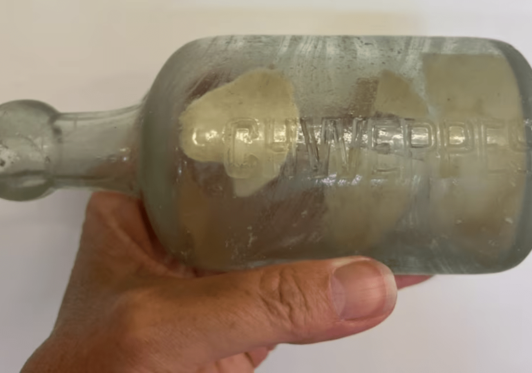 Message in a bottle penned by ‘happy as Larry’ WW1 soldiers 109yrs ago washes up on Oz beach – & it’s still readable