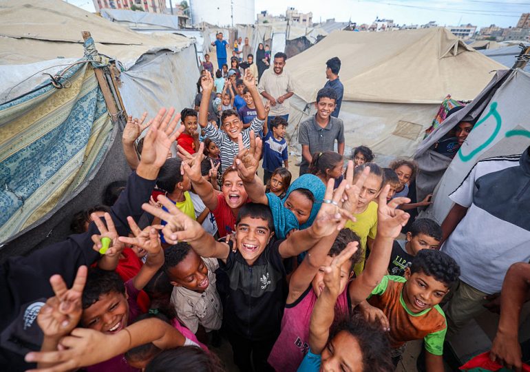 ‘Historic Moment’: The World Reacts to Israel-Hamas Peace Agreement