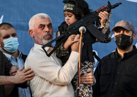 Chilling six-page memo handwritten by terror boss Yahya Sinwar reveals orders to ‘stab & slaughter Israeli soldiers’