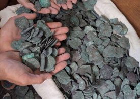 Long lost treasure chest worth $1MILLION that sunk on Spanish galleon 300-years-ago is finally hauled up from depths