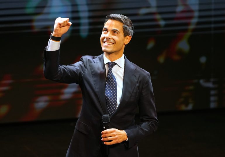 Meet the centrist hunk set to be new Dutch PM as Rob Jetten pulls off shock victory over anti-Islam leader Geert Wilders