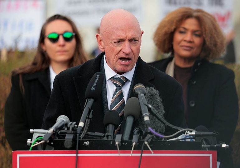 ‘It Won’t Work’: Mark Kelly Pushes Back Against Pentagon Investigation Into Him