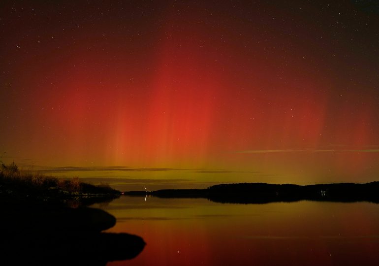 Photos Show the Northern Lights Illuminating the Sky in Vivid Color Across the U.S. Here’s Where You Could See Them Tonight