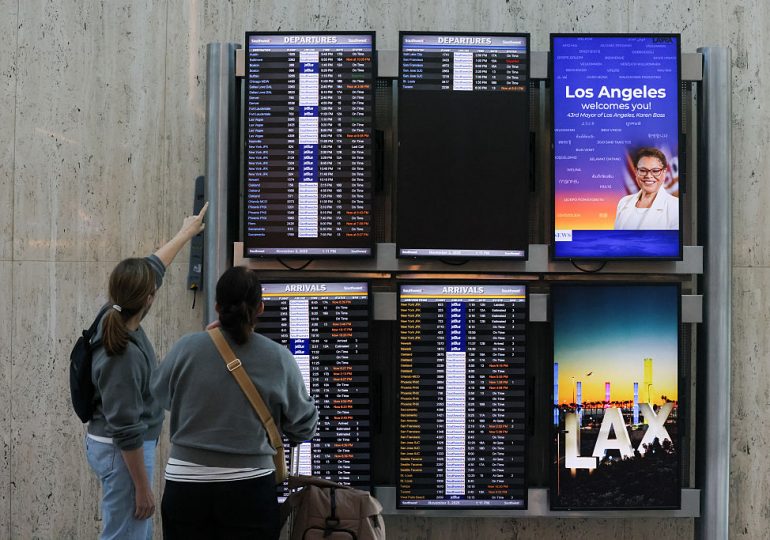 Flight Cuts to Hit 40 Busiest U.S. Airports Due to Government Shutdown. Here’s What to Know