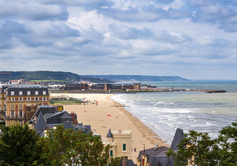 Horror as five-week-old baby girl ‘drowned by her mum, 31, in bath’ after ‘argument between parents’ in France