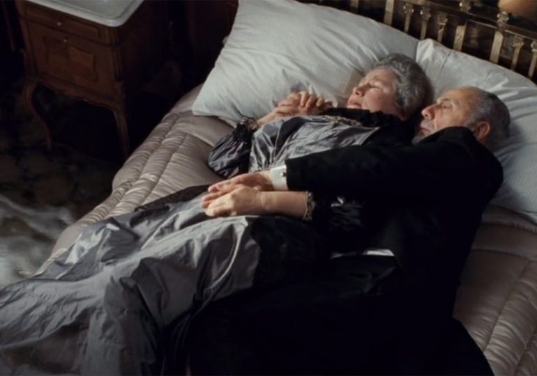 Gold watch salvaged from Titanic that belonged to tragic couple immortalised in heartbreaking movie moment to fetch £1m