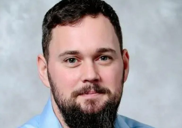 Ex-Brit soldier, 38, accused of stabbing young mum, 21, to death breaks silence as he faces extradition to Kenya