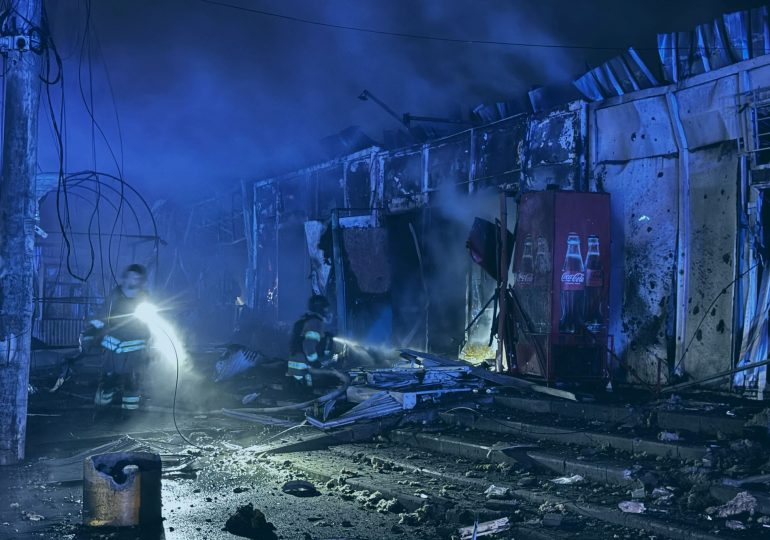 Trump expects Ukraine to sign peace deal by next weekend as the 28-point plan is ‘revealed in full’ as Kyiv fumes