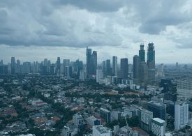 Huge city overthrows Tokyo & is crowned as world’s largest metropolis with 42MILLION people – can you guess which it is?