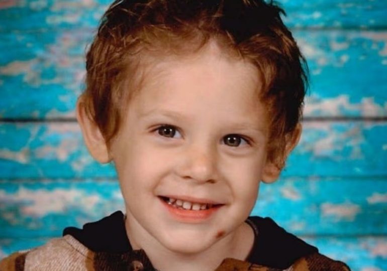 Mystery of brother, 4, and sister, 6, who vanished from bedroom six months ago leaving behind pink blanket & boot prints