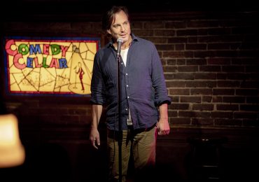 Is This Thing On? Is the Kind of Movie Hollywood Has Forgotten How to Make