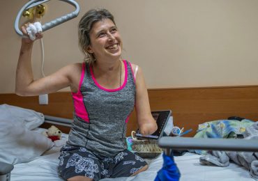 Amazing bravery of heroic Ukrainians horrifically injured in war as pioneering Brit military unit helps their recovery