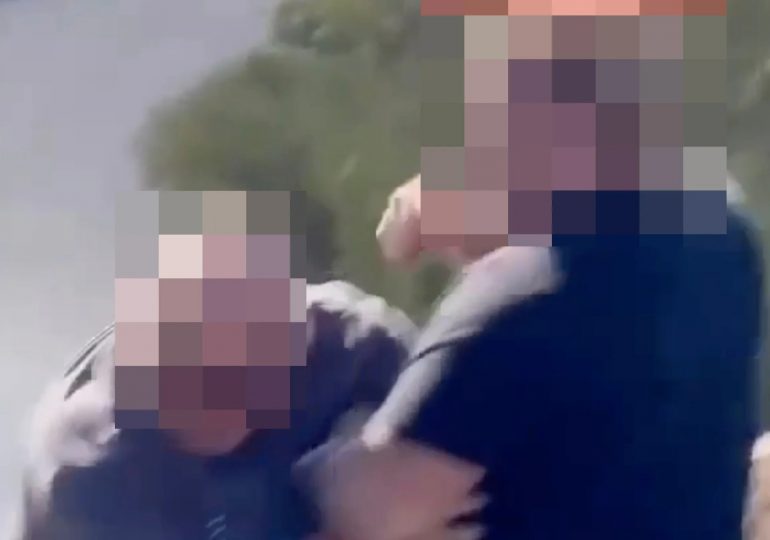 Dramatic moment Brit tourist turns Tenerife road into a boxing ring as brutal street brawl brings traffic to standstill