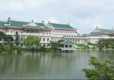 Madcap despot Kim Jong-un building luxury PALACES ‘for Putin and Trump’ as satellite pics show flurry of building work