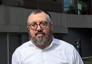 London-born rabbi who went to Bondi Beach to ‘spread happiness and light’ named as first victim of terror attack