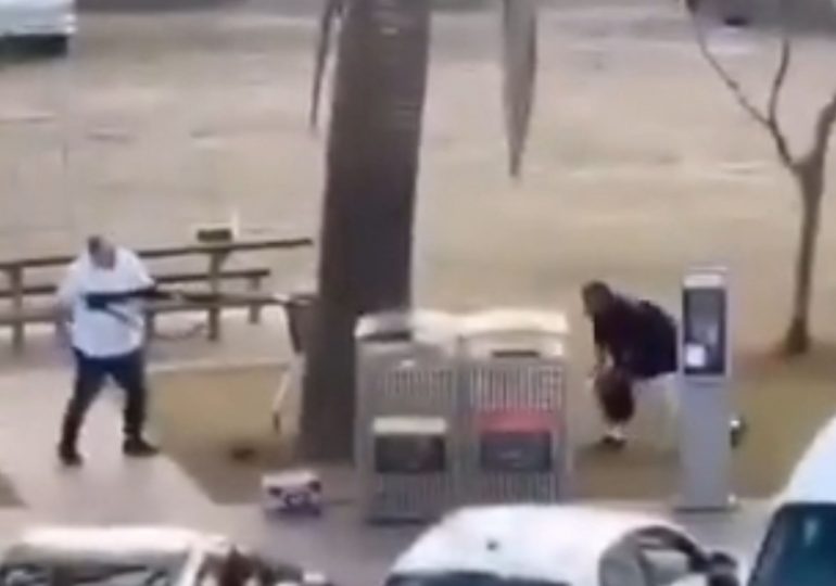 Incredible moment hero bystander tackles Bondi Beach gunman & turns gun on him after mass shooting during Jewish party