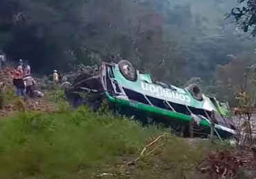 Eight dead and 19 injured in horror crash after bus plunges 600ft & flips down embankment in Mexico