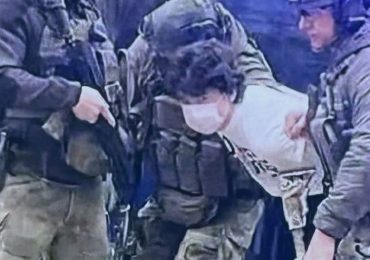 School knife massacre ‘by Neo-Nazi student, 15’ leaves at least one child dead as armed cops storm classrooms