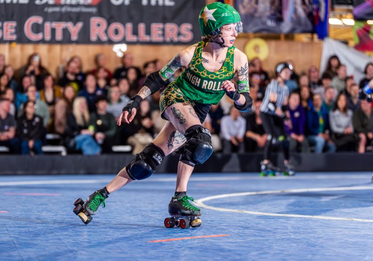 Learning to Fall in Roller Derby Taught Me How to Be Myself