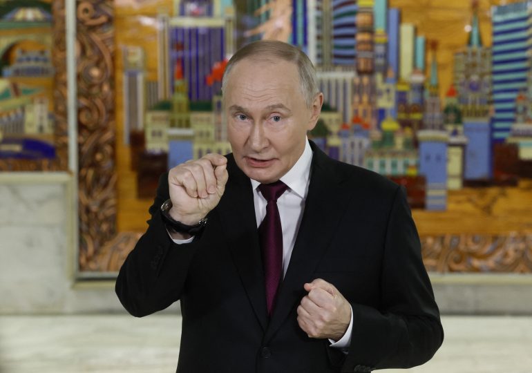 Putin says he’s ‘ready’ for WW3 with Europe in blistering comments while keeping Trump’s envoys waiting for peace talks