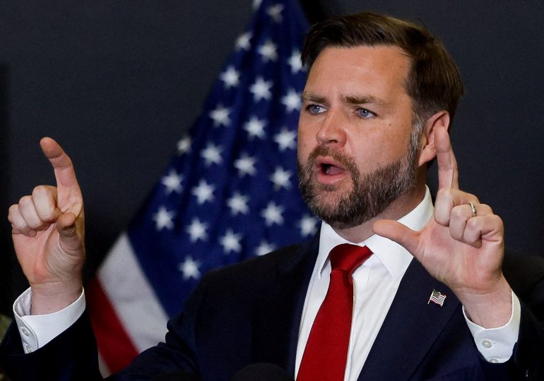 Trump’s No2 JD Vance vows there WILL be Ukraine peace in just WEEKS… despite stalled talks & Putin’s threat of WW3